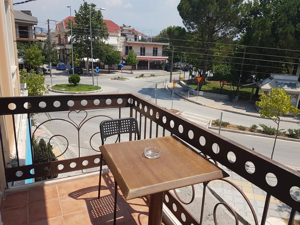 Yiannis Apartments Ioannina Ngoại thất bức ảnh